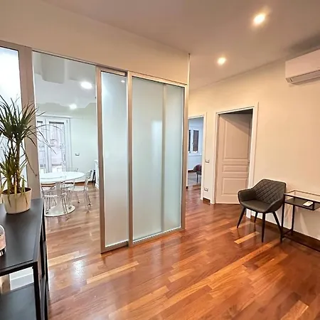 La Casa Sul Corso Апартаменты *
